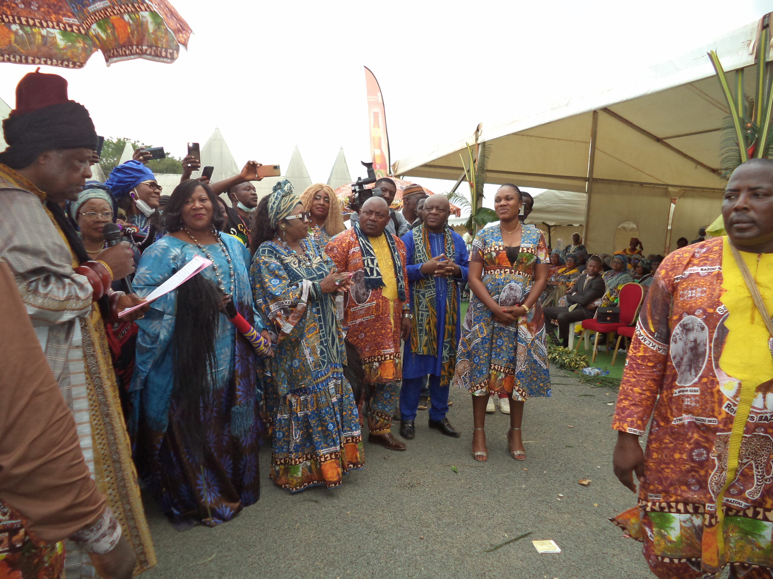 DES TITRES HONORIFIQUES POUR LES DIGNES FILLES ET FILS DE BAZOU