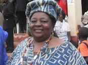 Prix de l’Excellence Françoise FONING le ministère des Petites et Moyennes Entreprises de l’Économie Sociale et de l’Artisanat désiste