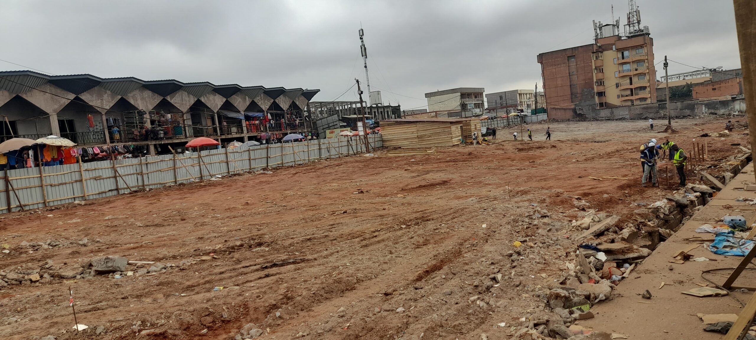 Cameroun : Ancienne gare routière d’Etoudi un complexe commercial sortira  de terre d’ici 18 mois