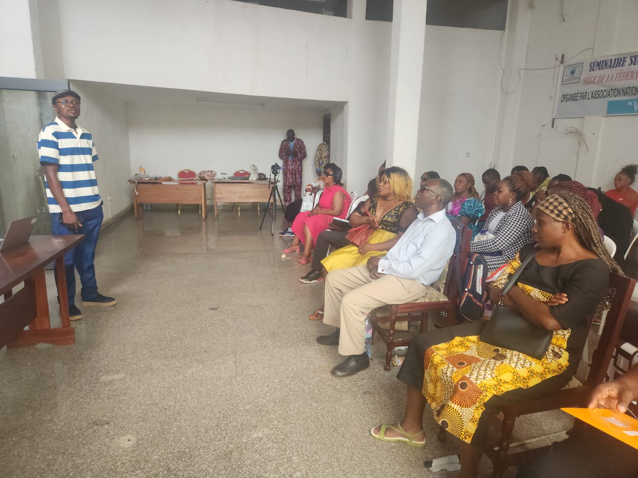 Cameroun : Les personnes non voyantes à l’école des techniques de mouvance et de repérage